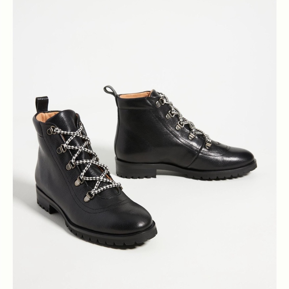 Naguisa Black Boots size 39/8.5